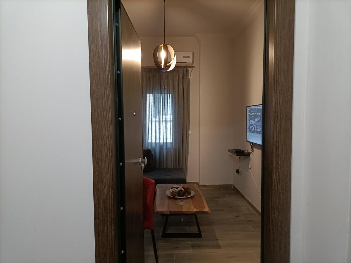 Modern Comfy Apartment Atena Exterior foto